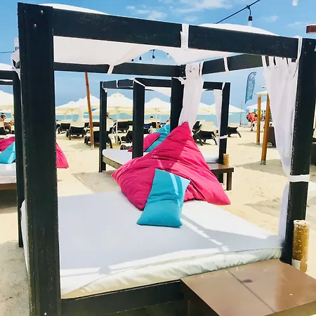 Superior Studio 30 Aquamarina Suites
